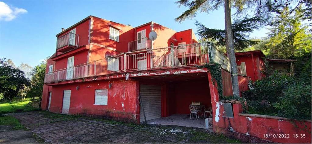 casa indipendente in vendita ad Enna
