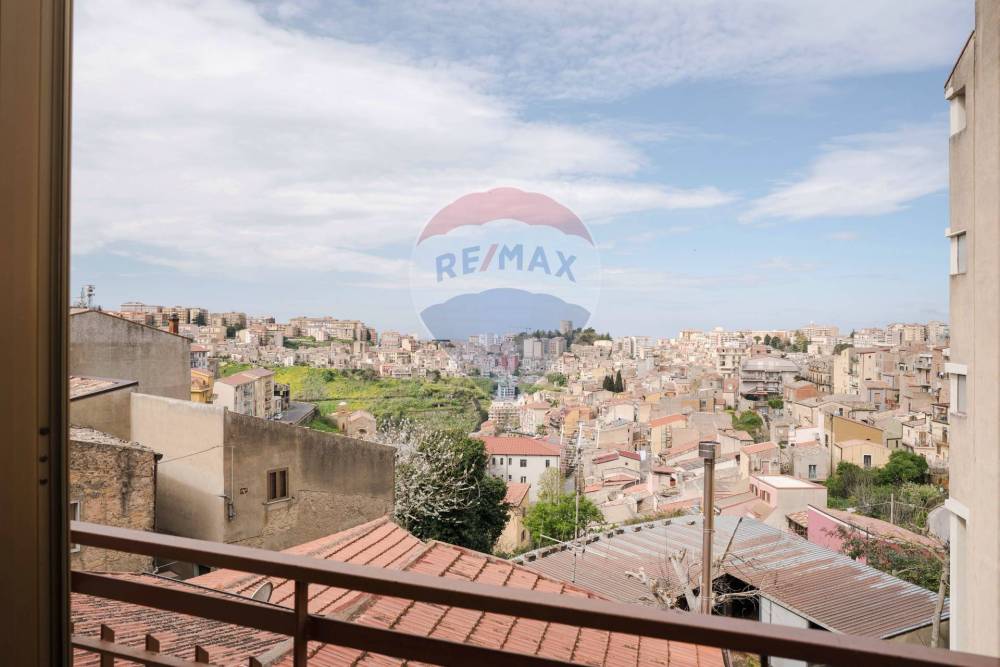 appartamento in vendita ad Enna in zona Enna Alta