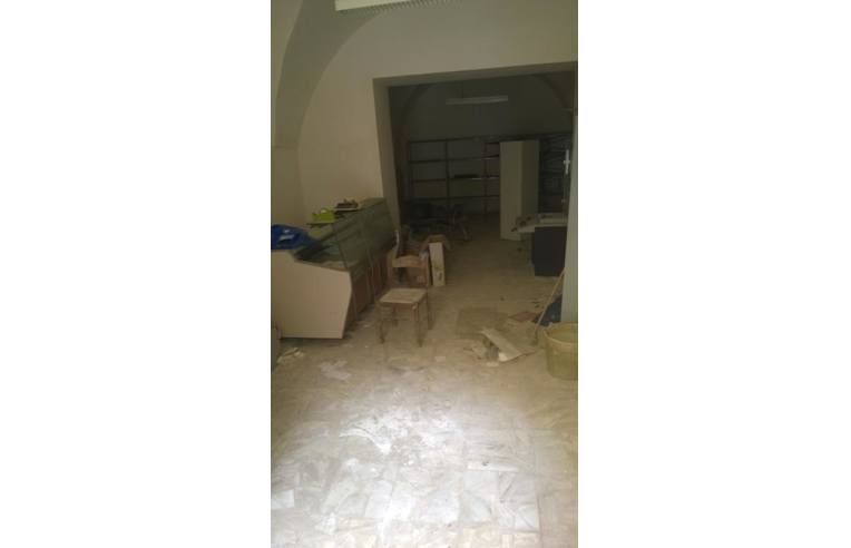 negozio in vendita ad Enna in zona Enna Alta