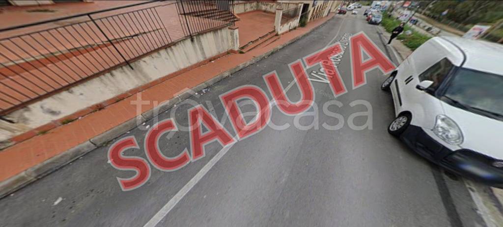 negozio in vendita ad Enna