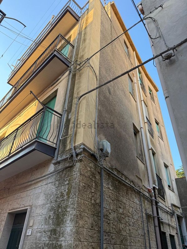 pentavano in vendita ad Enna in zona Enna Alta