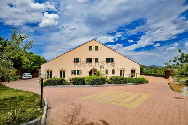 casa indipendente in vendita ad Enna in zona Sant'Anna / Enna Bassa