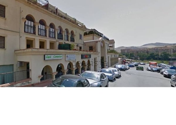 negozio in vendita ad Enna in zona Sant'Anna / Enna Bassa