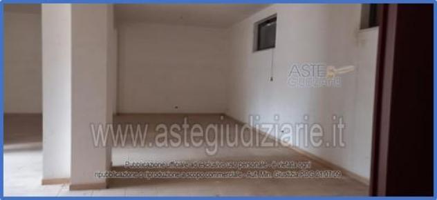 locale commerciale in vendita ad Enna