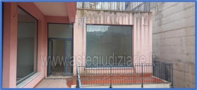 locale commerciale in vendita ad Enna