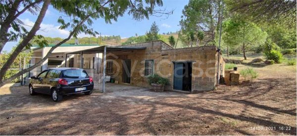 casa indipendente in vendita ad Enna