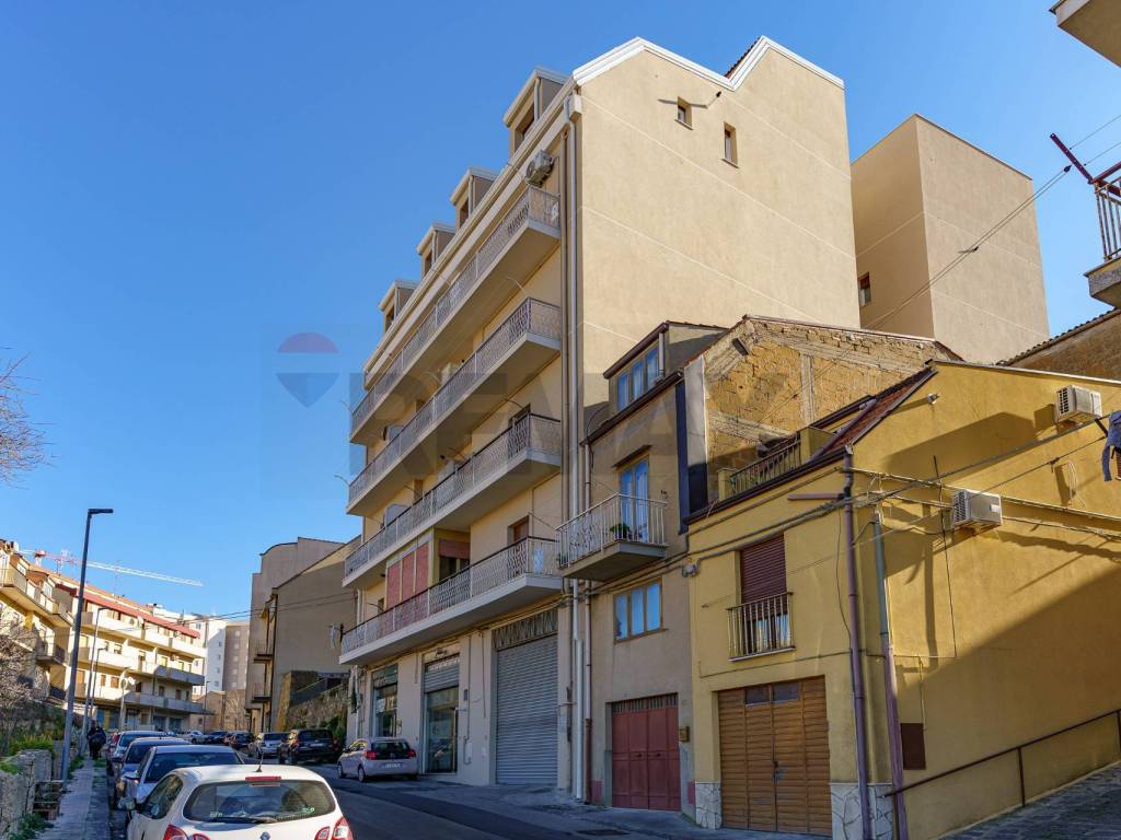 appartamento in vendita ad Enna in zona Enna Alta