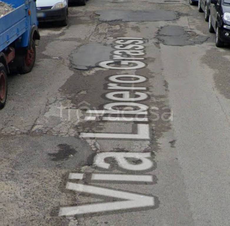 locale commerciale in vendita ad Enna