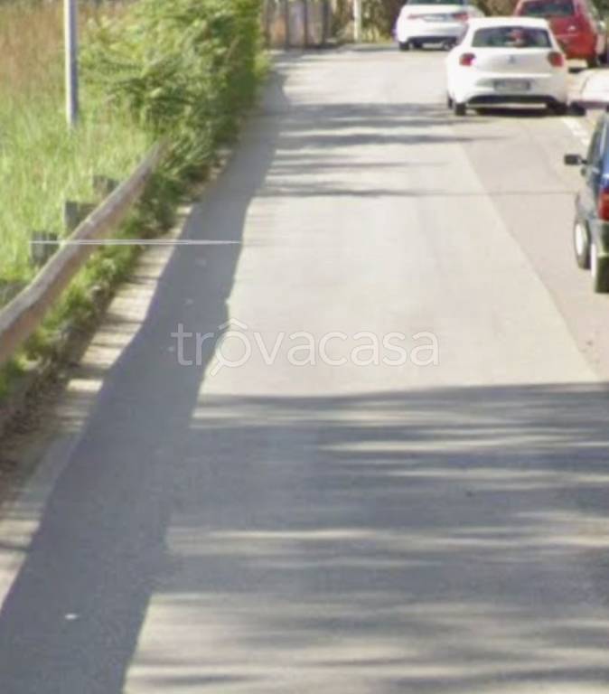 locale commerciale in vendita ad Enna