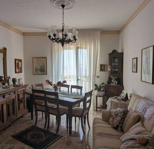 appartamento in vendita ad Enna in zona Enna Alta