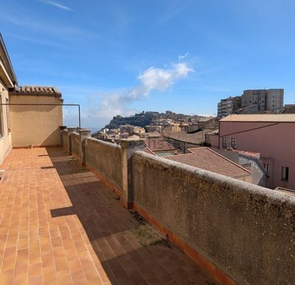appartamento in vendita ad Enna in zona Enna Alta
