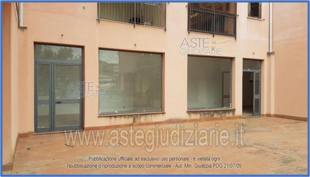 locale commerciale in vendita ad Enna