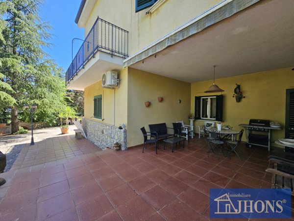 casa indipendente in vendita ad Enna in zona Enna Alta