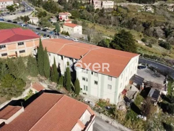 intera palazzina in vendita ad Enna