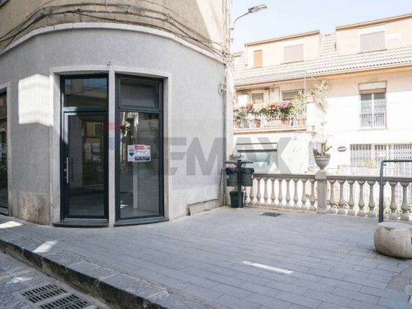 negozio in vendita ad Enna in zona Enna Alta