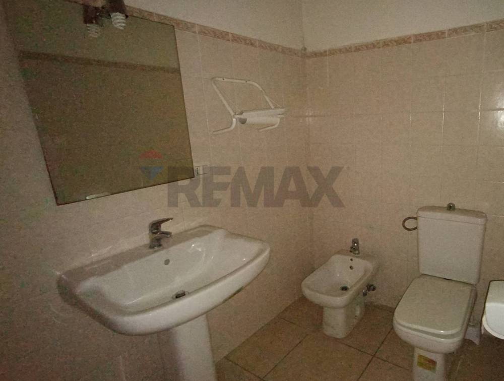 locale commerciale in vendita ad Enna in zona Stazione