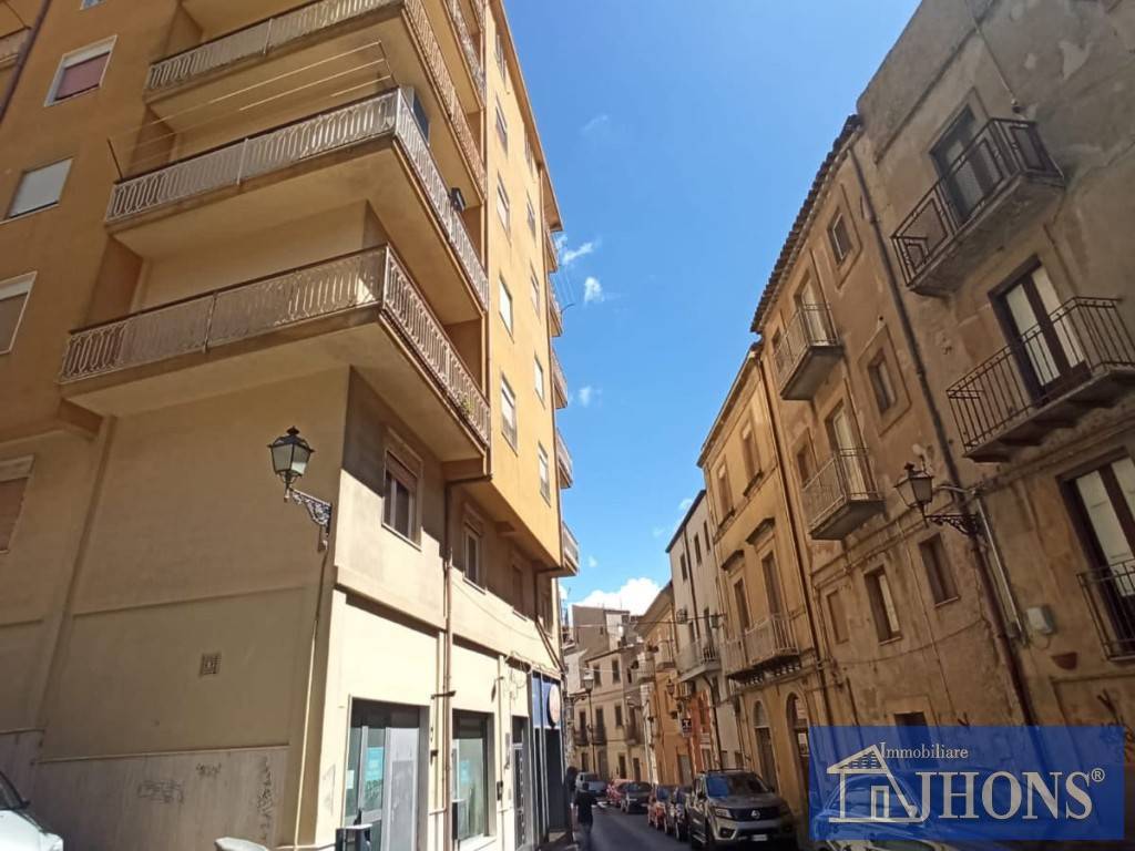 appartamento in vendita ad Enna in zona Enna Alta