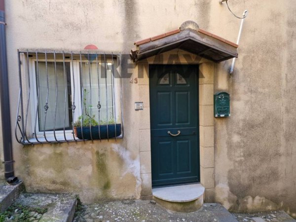 casa indipendente in vendita ad Enna in zona Enna Alta