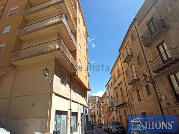 appartamento in vendita ad Enna in zona Enna Alta