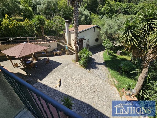 casa indipendente in vendita ad Enna in zona Enna Alta