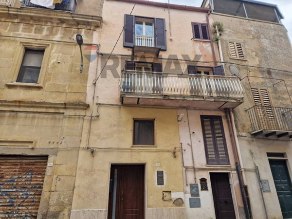 casa indipendente in vendita ad Enna in zona Enna Alta