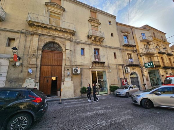 appartamento in vendita ad Enna in zona Enna Alta