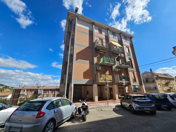appartamento in vendita ad Enna in zona Sant'Anna / Enna Bassa