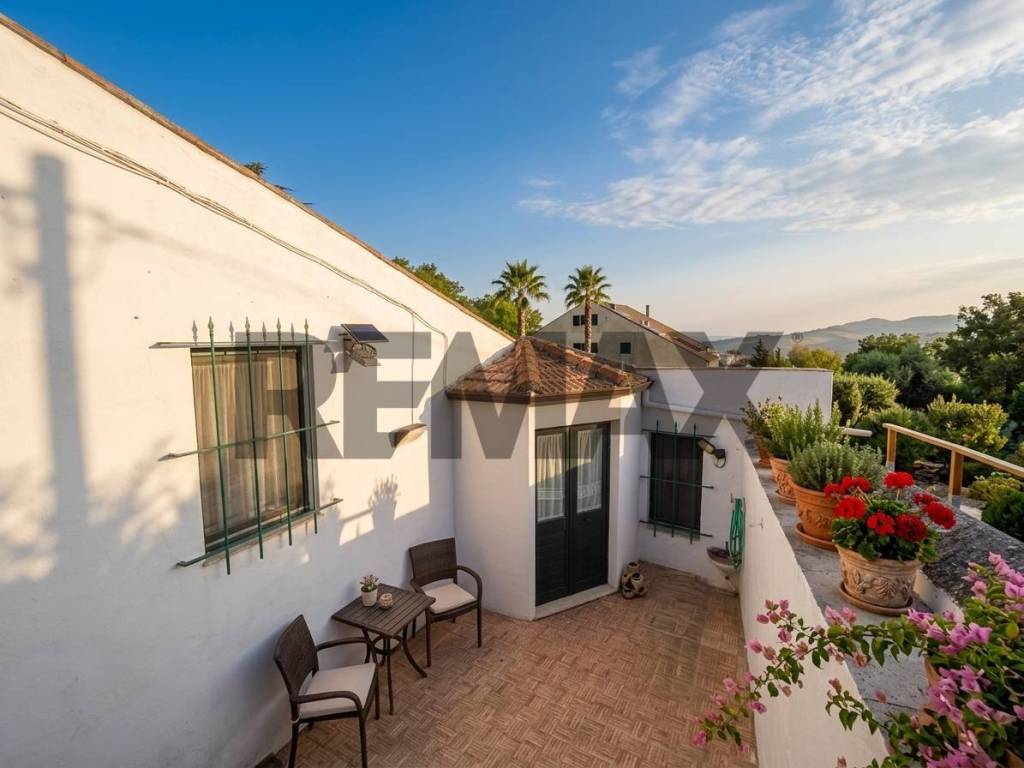 casa indipendente in vendita ad Enna in zona Pergusa