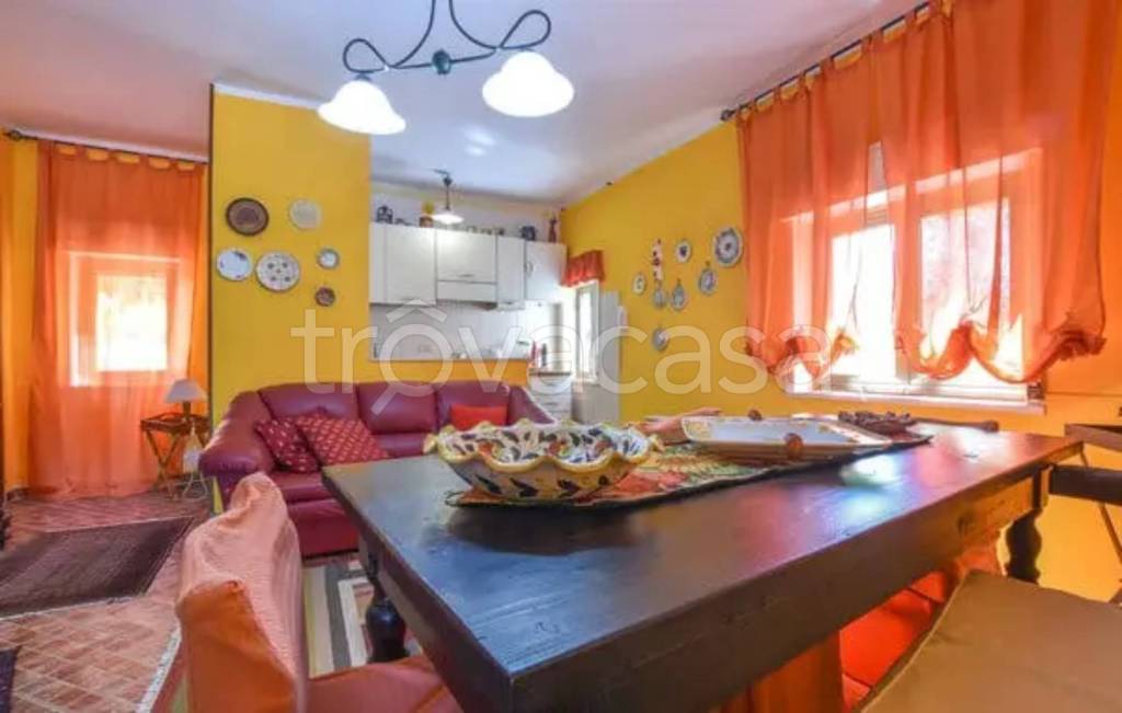 casa indipendente in vendita ad Enna in zona Sant'Anna / Enna Bassa