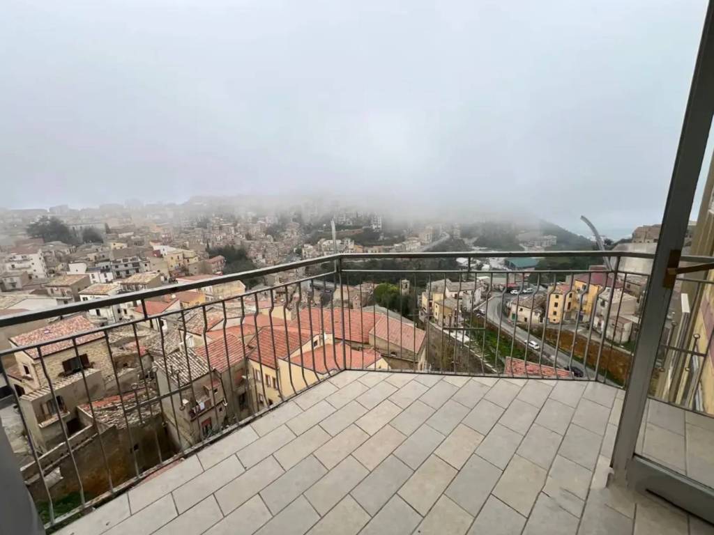 appartamento in vendita ad Enna in zona Enna Alta