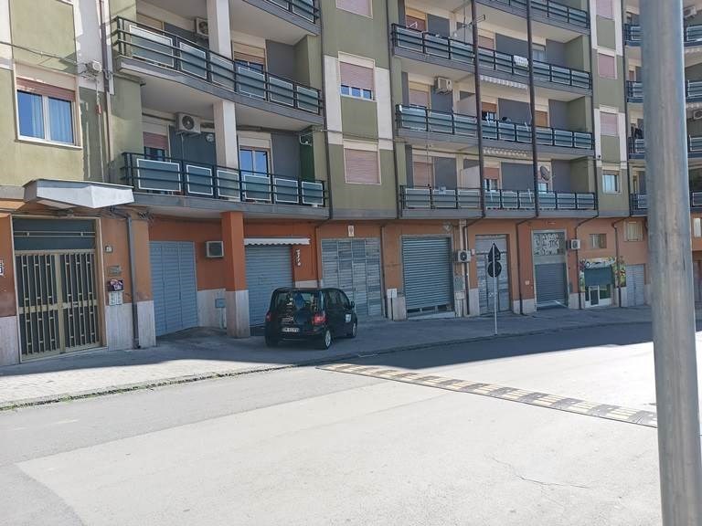 appartamento in vendita a Leonforte