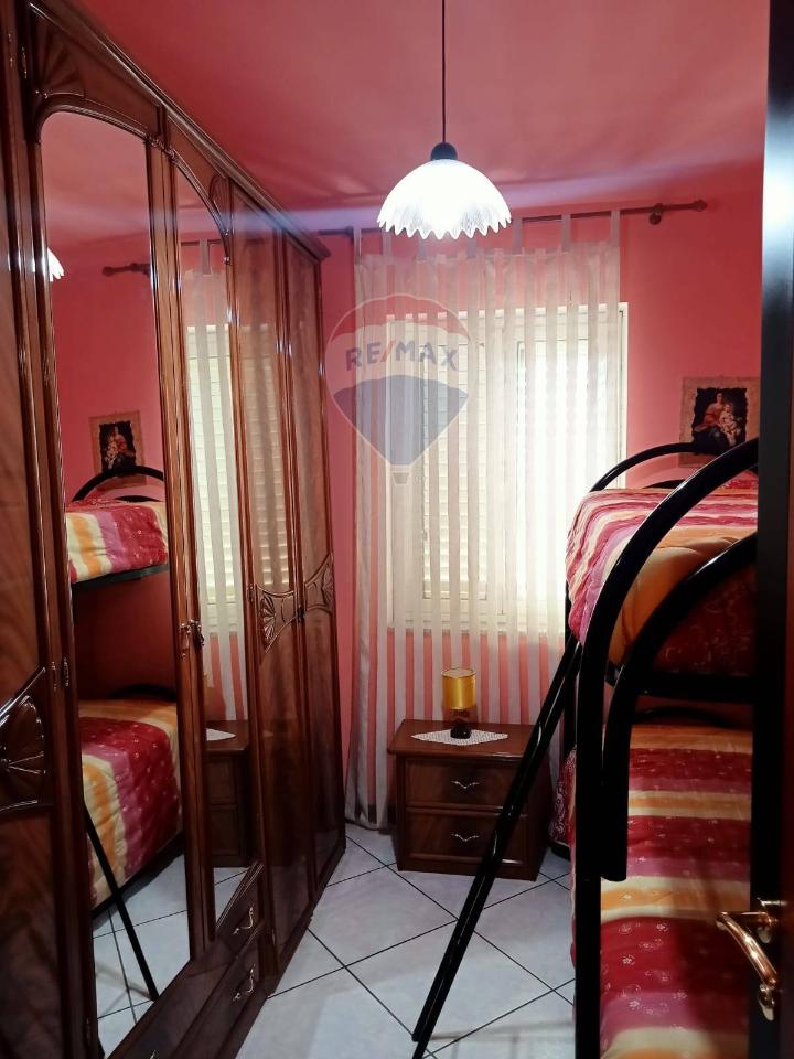 casa indipendente in vendita a Leonforte