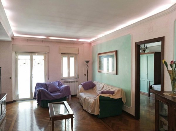 casa indipendente in vendita a Leonforte