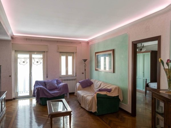 casa indipendente in vendita a Leonforte