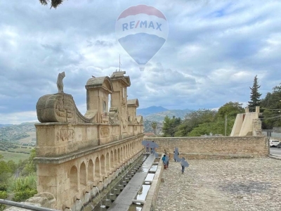 appartamento in vendita a Leonforte