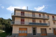 casa indipendente in vendita a Leonforte