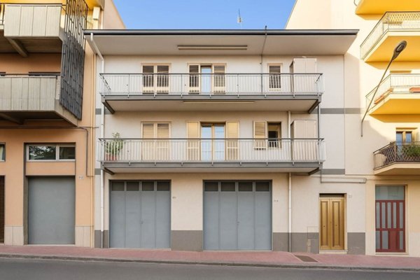 appartamento in vendita a Leonforte