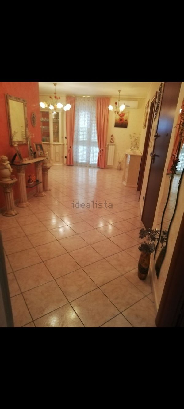 appartamento in vendita a Leonforte