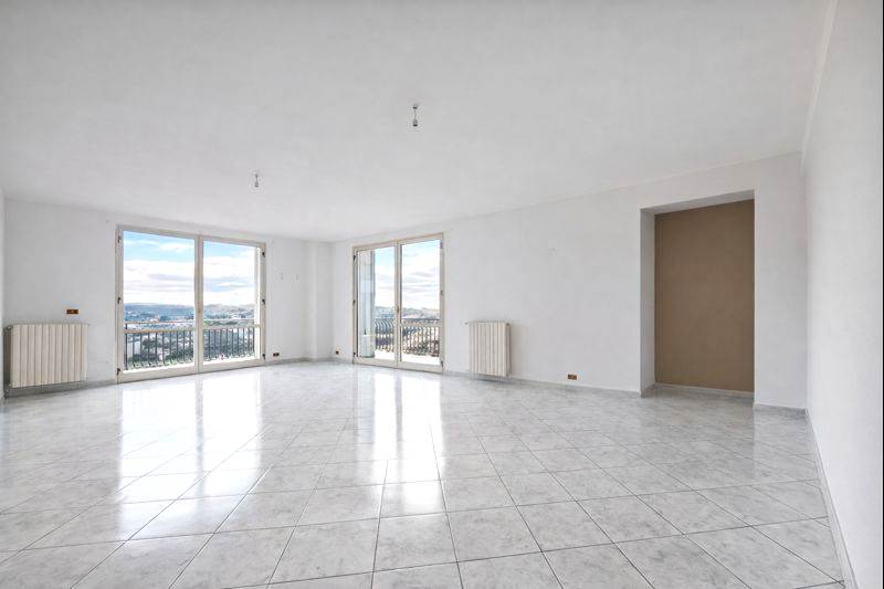 appartamento in vendita a Leonforte