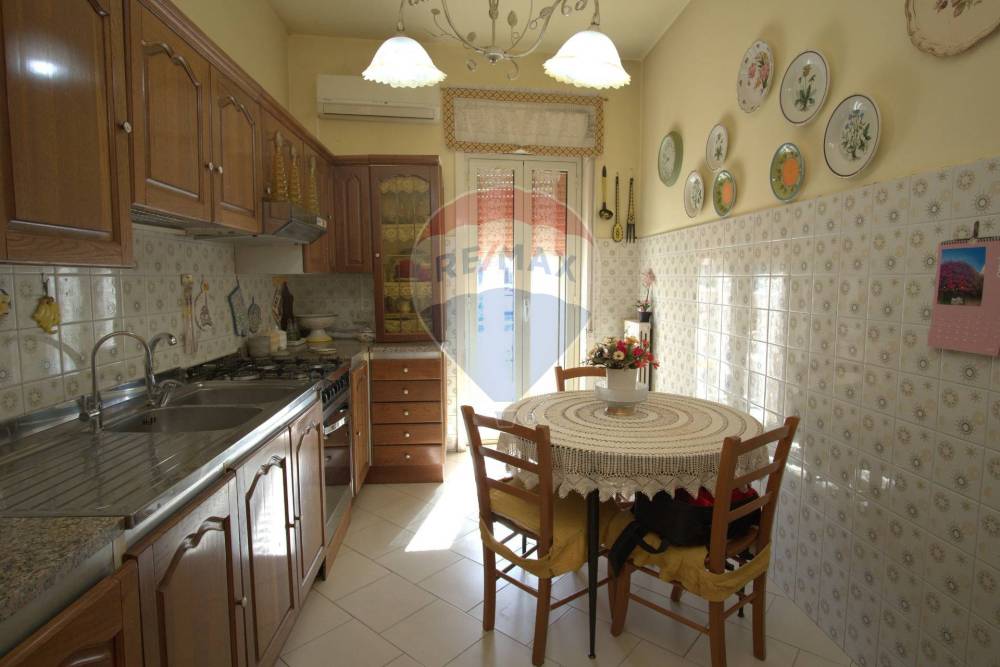 appartamento in vendita a Leonforte