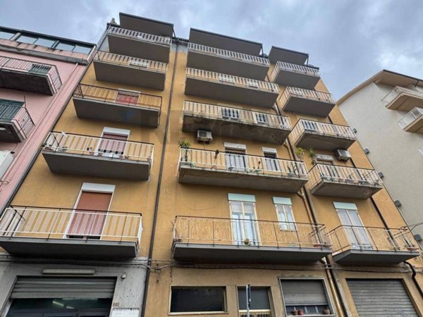 appartamento in vendita a Leonforte