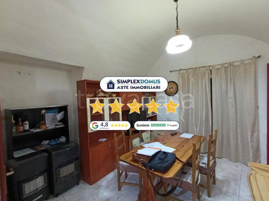 appartamento in vendita a Leonforte