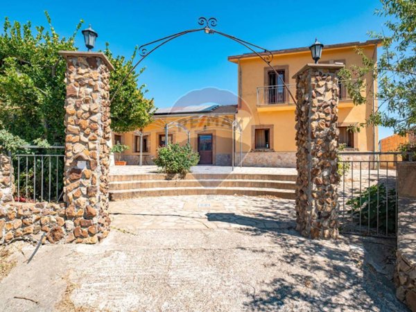 negozio in vendita a Nicosia