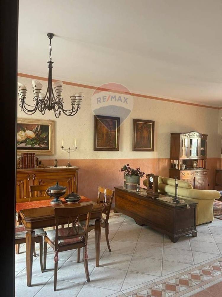 casa indipendente in vendita a Nicosia