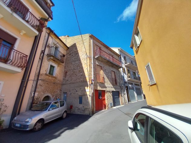 casa indipendente in vendita a Nicosia