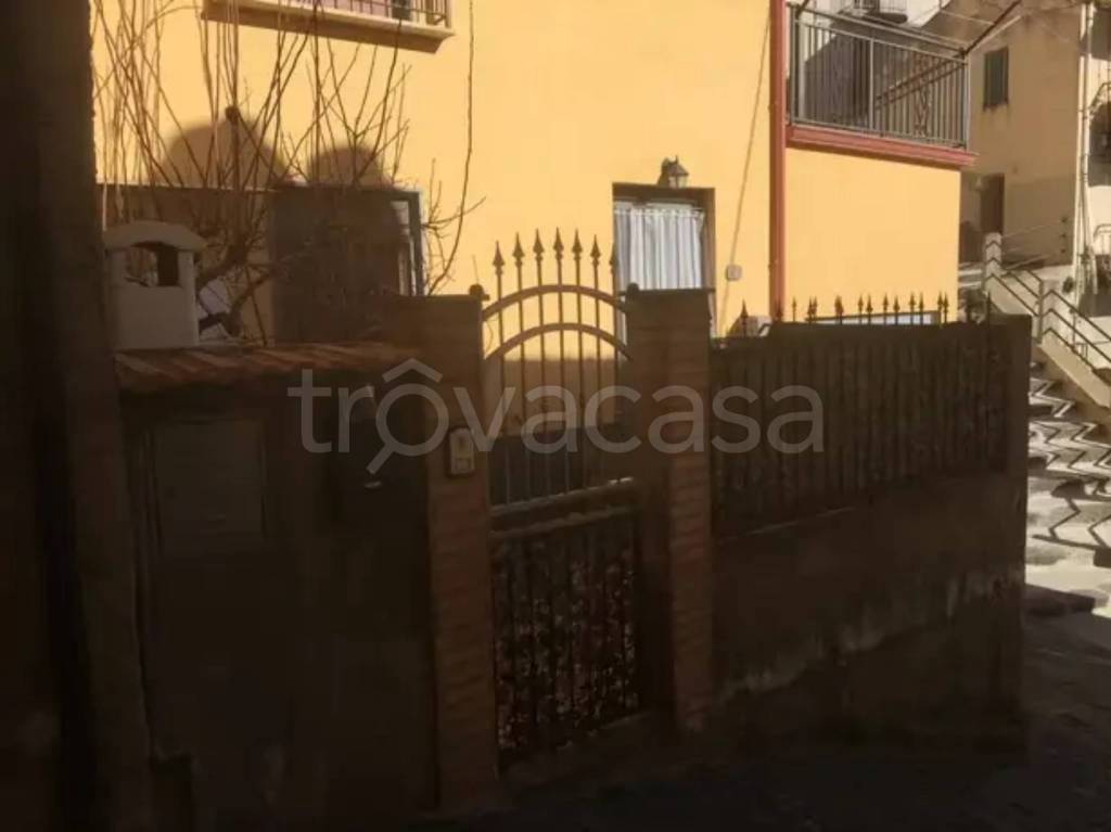 casa indipendente in vendita a Nicosia