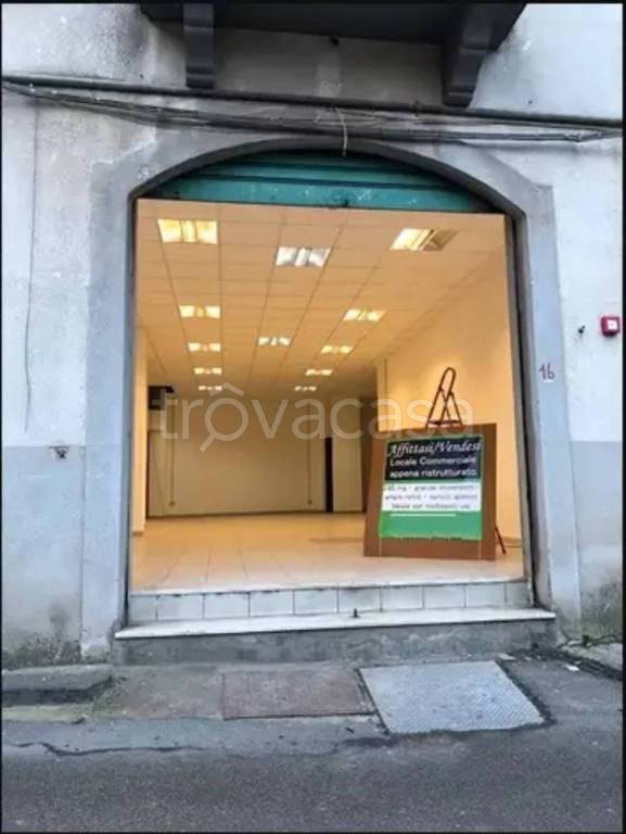 negozio in vendita a Nicosia