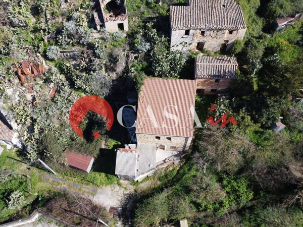 casale in vendita a Nicosia