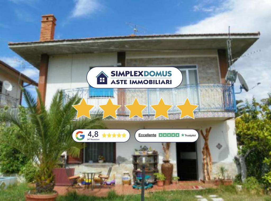 casa indipendente in vendita a Nicosia
