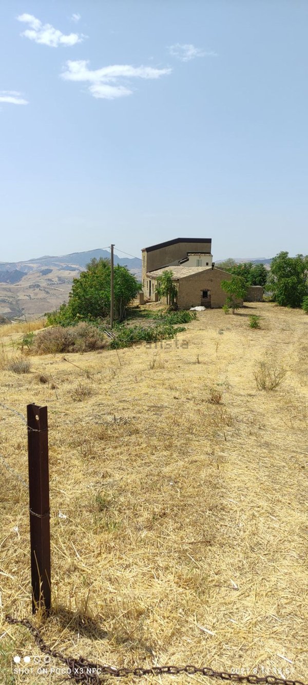 casa indipendente in vendita a Nissoria